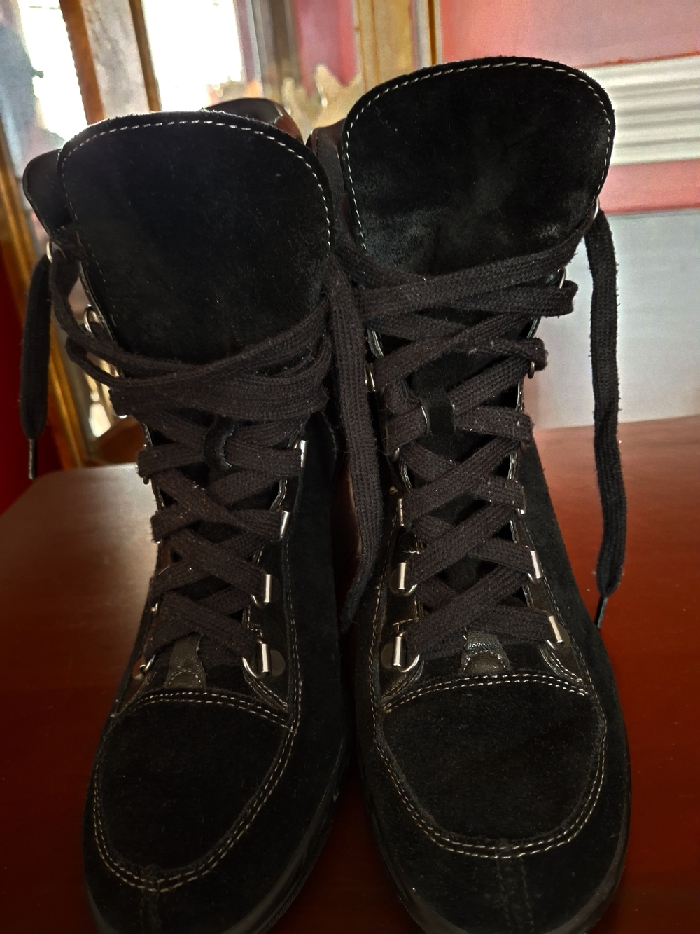 Aerosole MACARON Black Suede Lace-Up Ankle Boots